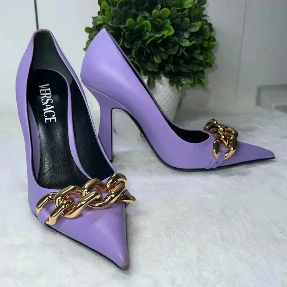 Versace SZ 7 Medusa Insignia Purple Gold Chain Heels Pumps - Picture 2 of 15